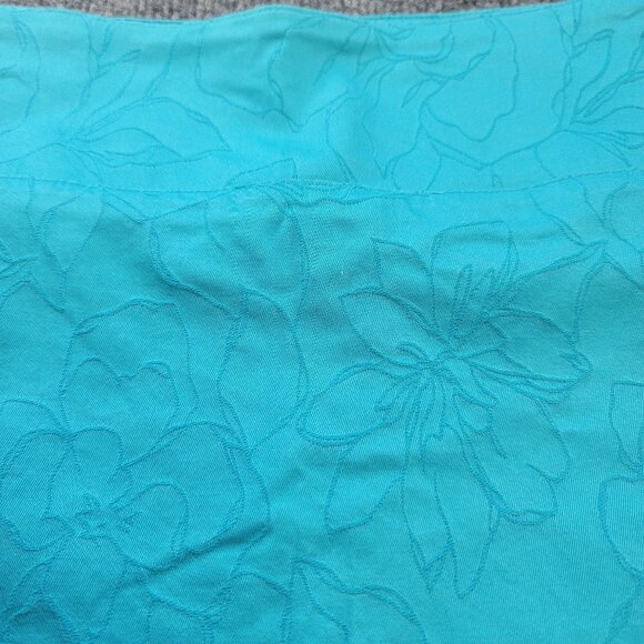Lady Hagen Size 6 Turquoise Floral Embroidered Skirt Cotton Lined Golf Beach - Picture 2 of 8